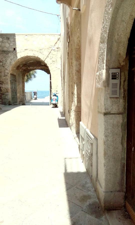 Appartamento Tra Mare E Storia تراباني المظهر الخارجي الصورة